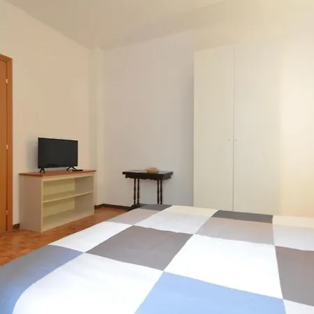 Apartamento Amazing In With Kitchen Génova